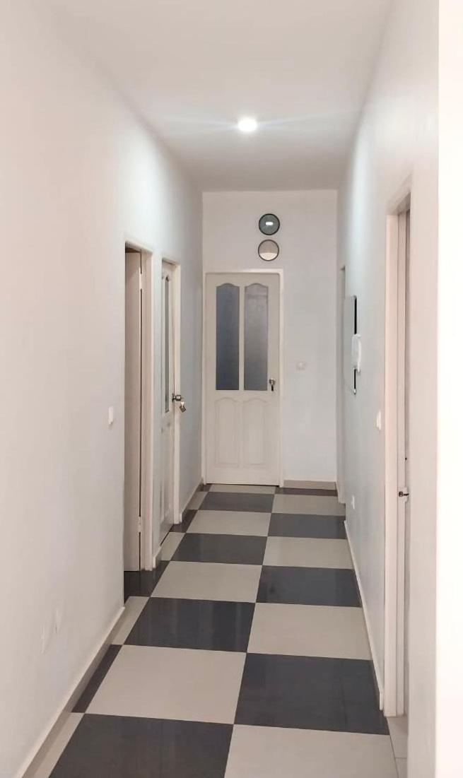 Cozy Home With Terrace Views! ポンタ・ド・ソル エクステリア 写真